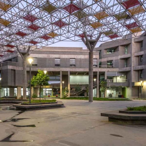 Indian Institute of Technology, Gandhinagar