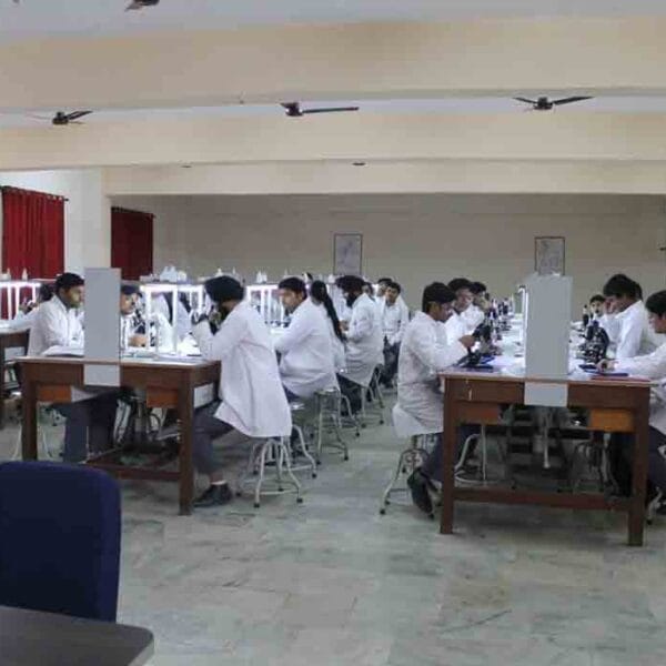 Varunarjun Medical College And Rohilkhand Hospital