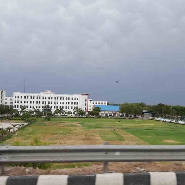F H Medical College & Hospital