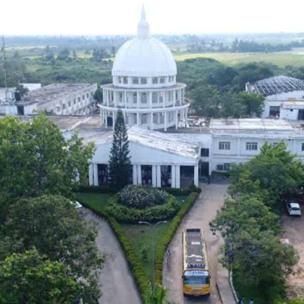 Aarupadai Veedu Medical College