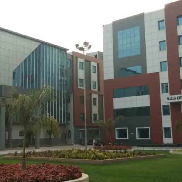 Mallareddy Medical College For Women