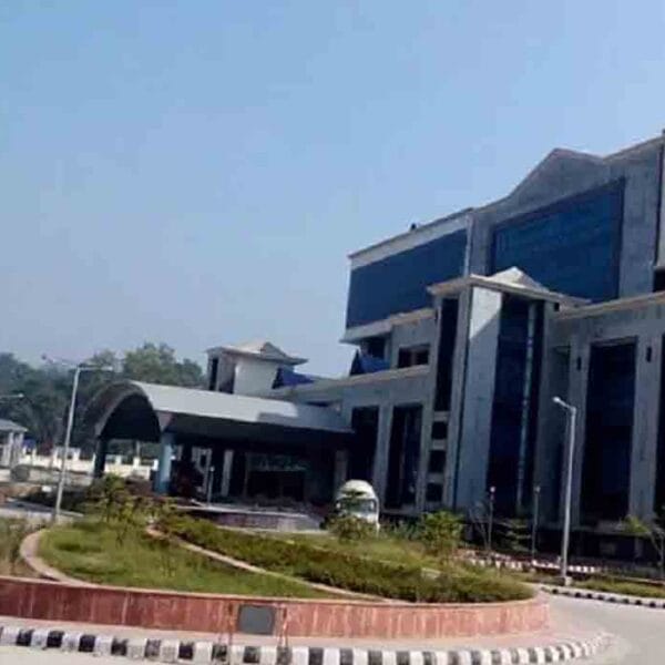 Shri Lal Bahadur Shastri Govt Medical College, Mandi