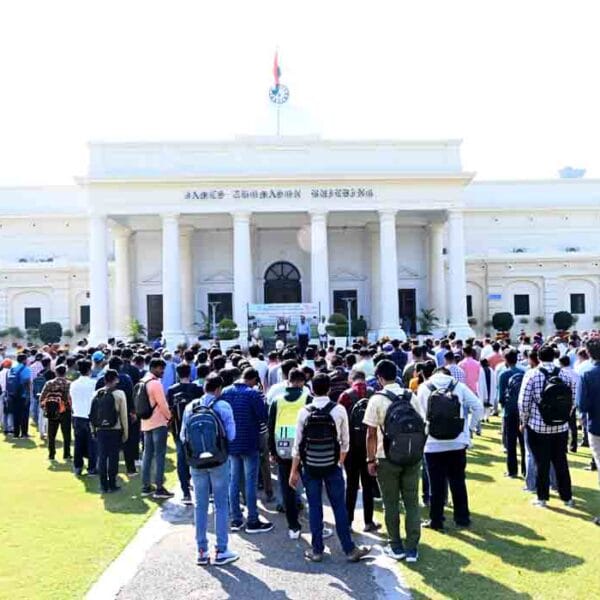 Indian Institute of Technology, Roorkee [MBA]