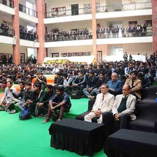 Graphic Era University [MBA]