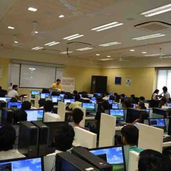 Dwarkadas J Sanghvi College of Engineering