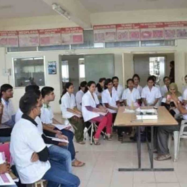 ACPM Dental College, Dhule