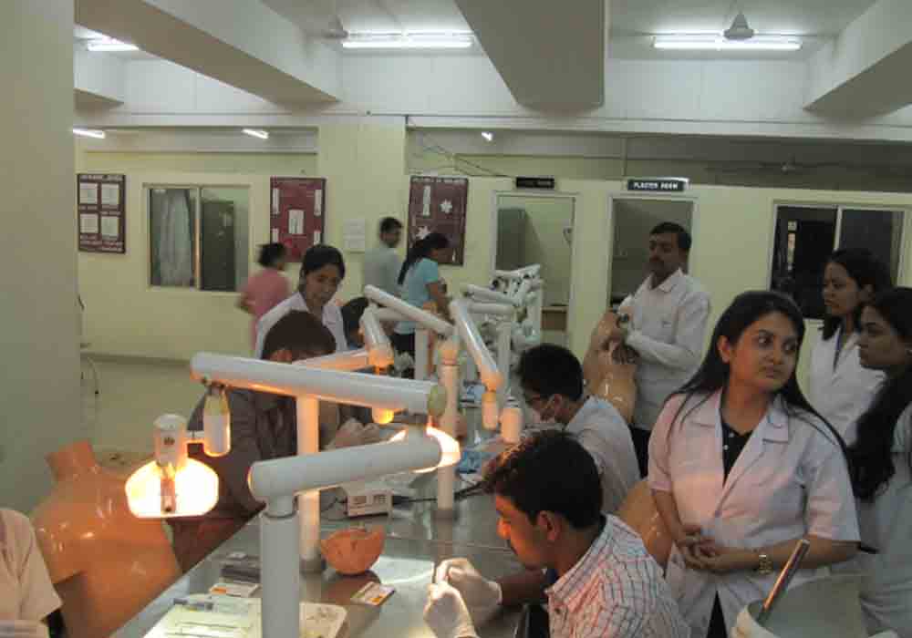 Ho To dentistry in Dwarka Without Leaving Your Office