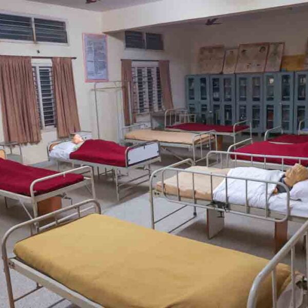 Sapthgiri Institute of medical science And Research Center Banglore (Paramedical)