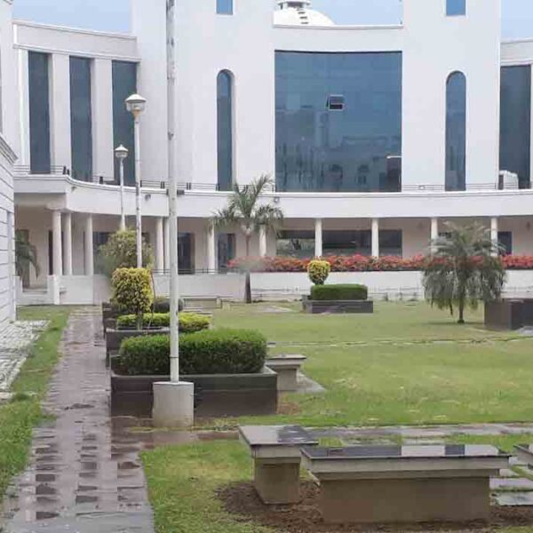 Dr. Ram Manohar Lohiya National Law University, Lucknow